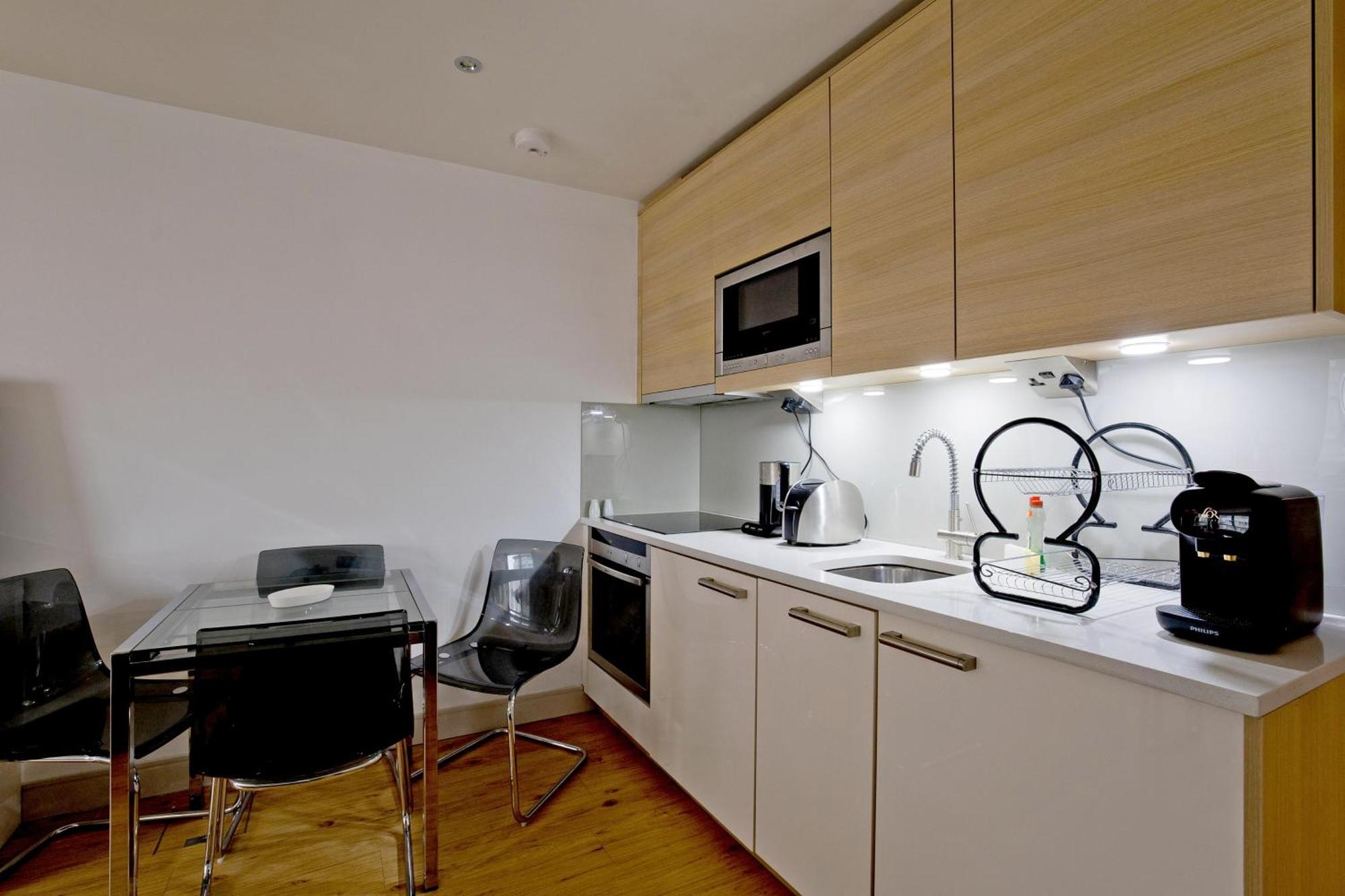 Apartment Charming Retreat In Chelsea *